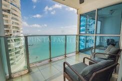 Sold | Fully-Fitted | 1-Bedroom Plus Den at Oasis on the Bay