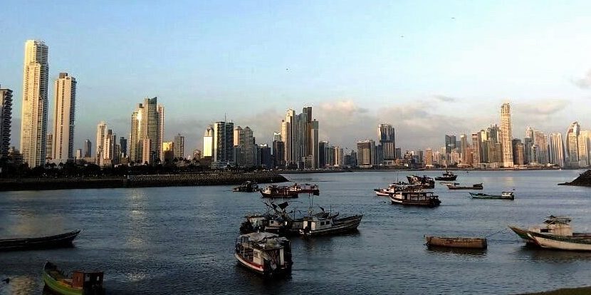 China Banks Eying Panama Expansion