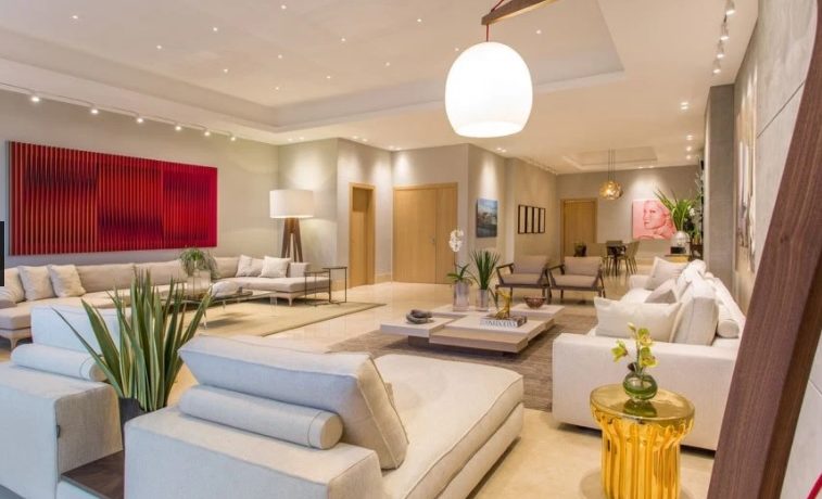 Inside Homes on Man-Made Islands in Panama