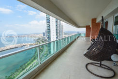 For SALE | Move-In-Ready | Metropolitan View | Completely Remodeled | 4-Bedroom Apartment In Vista Marina