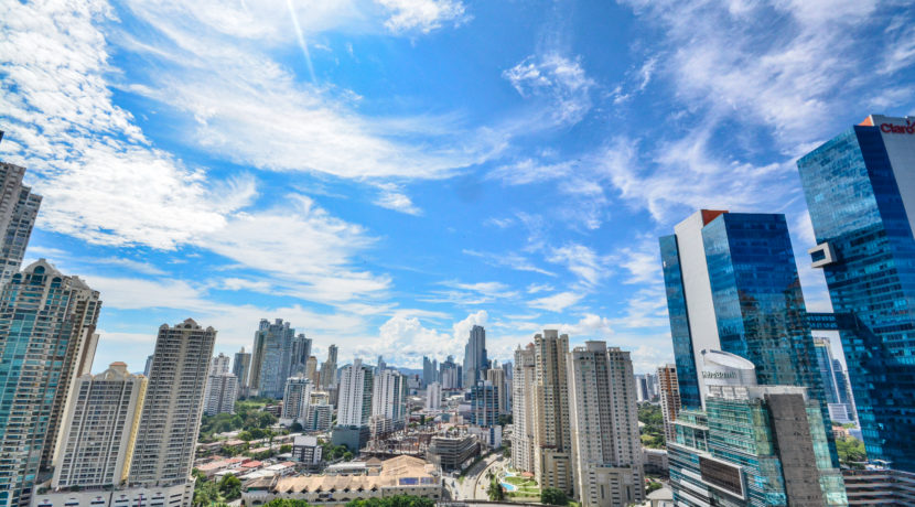 A ‘Design Lover’ Reviews Panama Architecture