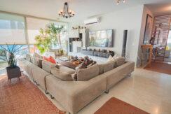 For Sale | Luxurious Mid-Floor | Amazing City & Bay Views | 3-Bedrooms + Den In Aquamare – Panama City – Punta Pacifica