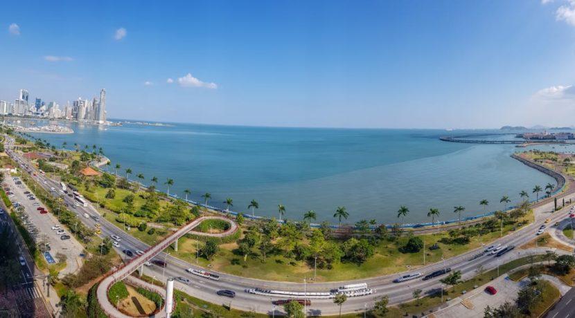 Panama Earns Praise for Virus Response