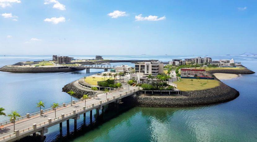 A Look at Life on Ocean Reef Islands
