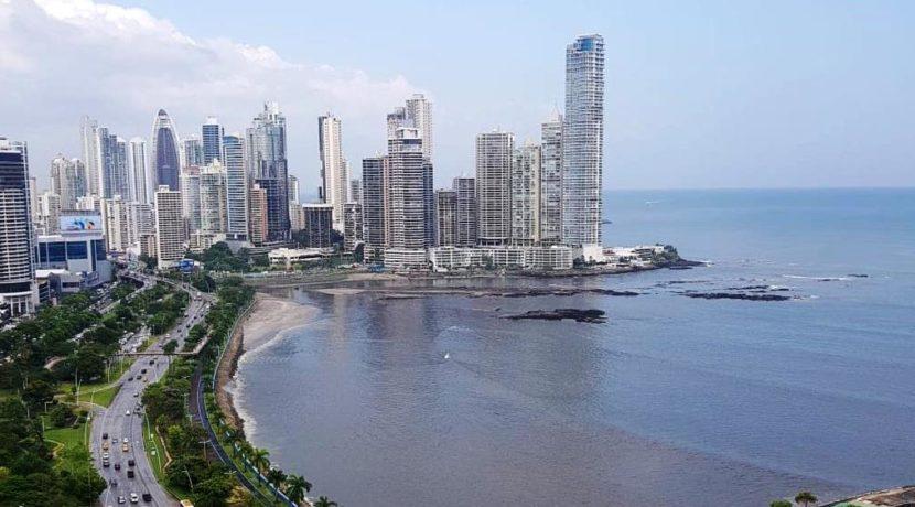Investment Firm Focuses on Panama