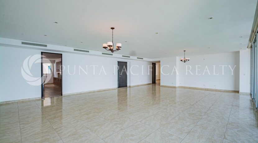 AQM1118-21A0livingroom#20Aquamare18A