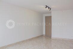 For Sale | Rented | 2 Bedroom Apartment | Excellent Location | PH Luxor