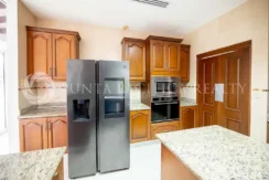 Villa 72-15