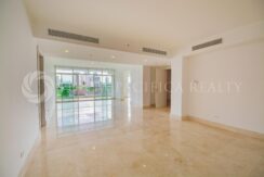 Not Available | 5 Bedroom Apartment | Luxurious | Gated Community | PH Signature