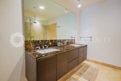 TOC2403-0203bathroom#5Toc3103