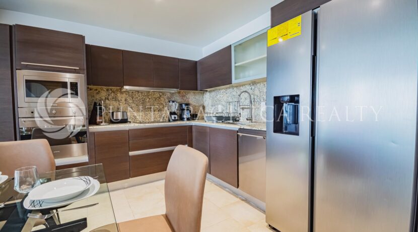 TOC2403-0203kitchen#15Toc3103
