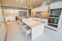 FEN2423-033Akitchen#13LaMaison23A