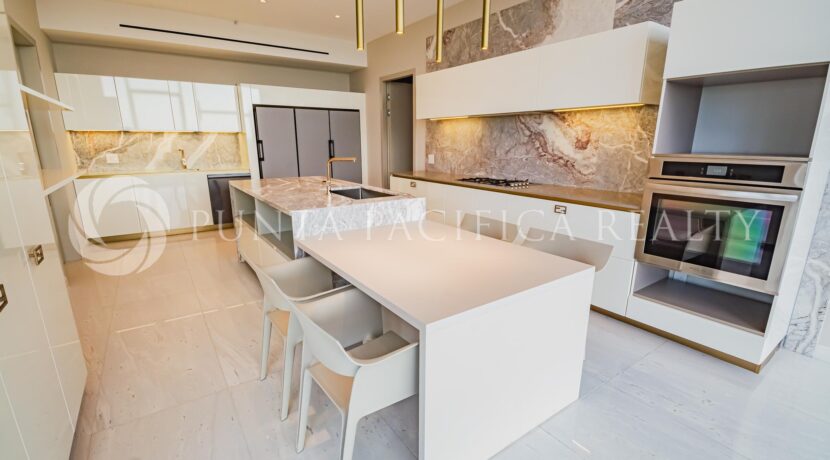 FEN2423-033Akitchen#13LaMaison23A