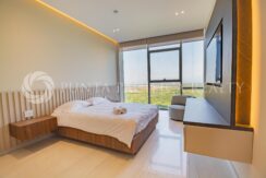 FEN2423-033Aroom#3LaMaison23A