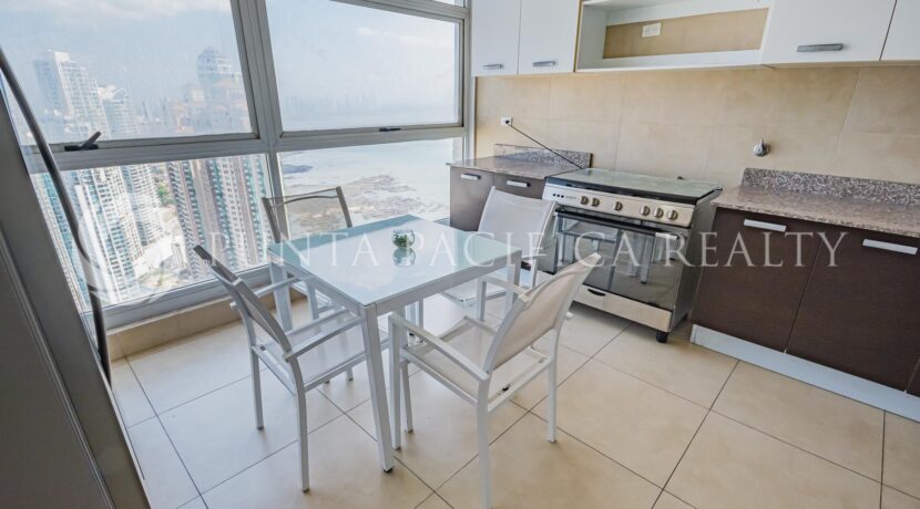 QTW2447-040Akitchen#16QTower47A