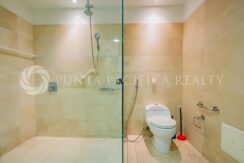 TOC2443-0405bathroom#6TOC