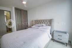 TDS2423-0401mainroom#8TheSands