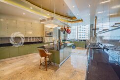 BP2444-0600#11kitchenBahiaP