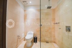 TOC2439-0509Bathroom#3TOC