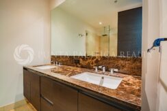 TOC2439-0509Bathroom#4TOC