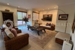 Sold | Fully Renovated 3 Bed Apartement in Amador Heights