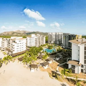 playa-caracol-hidden-gem