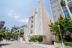 For Rent | For Sale | Oceanfront Elegance | Luxury Island Living: 4 ‑Bedroom Apartment | In Ocean Terrace