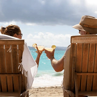 michael-fields-tour-cheers-margarita Discovery Tours Panama