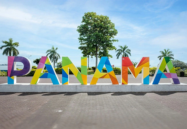 michael-fields-tour-itinerary-panama-view Discovery Tours Panama