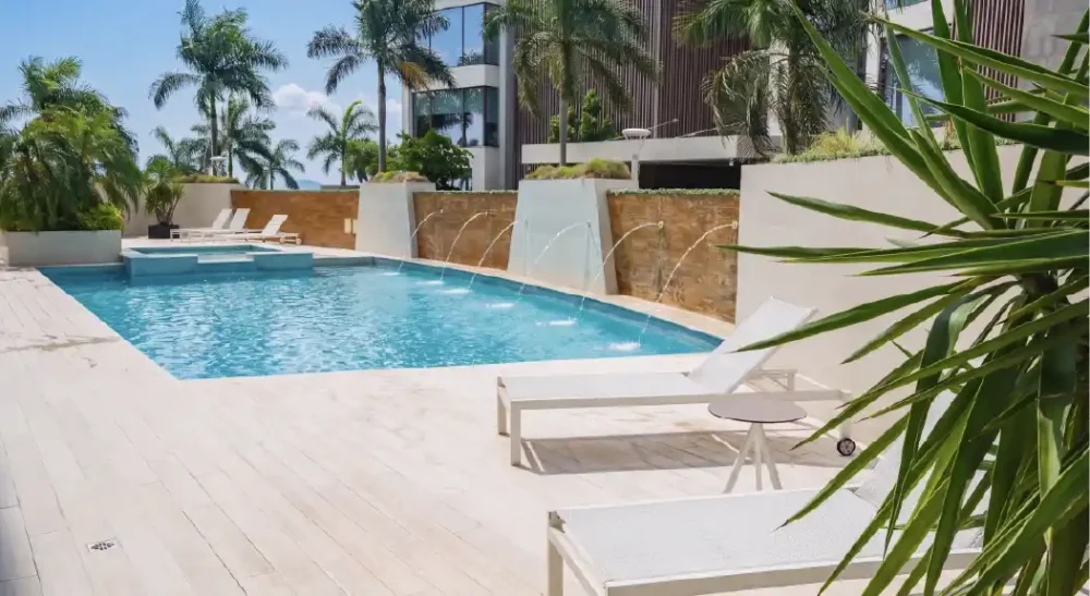 OCEAN REEF_The Garden Apartments