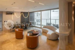 4-Bedroom Renovated Apartment for Sale at Q Tower, Punta Pacífica