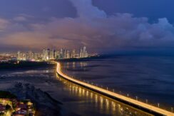For Rent | For Sale | Price Update: $1.600M | Ultra Luxurious 4-Bedroom Penthouse | Spectacular City and Ocean Views | Panamar