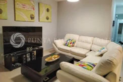 Privé-7