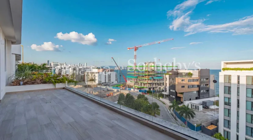 Skyhomes 10 30